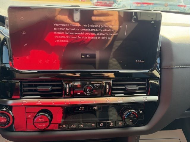 2026 Nissan Pathfinder SV