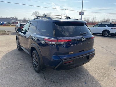 2026 Nissan Pathfinder SV