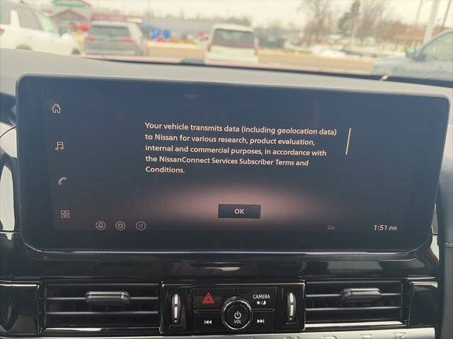 2026 Nissan Pathfinder SV