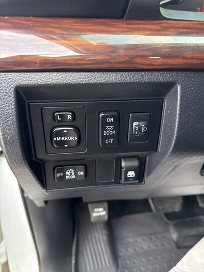 2017 Toyota Tundra Limited CrewMax