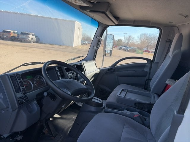 2022 Isuzu NRR Box truck
