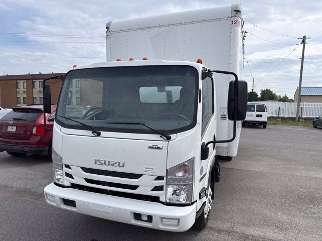 2022 Isuzu NRR Box truck