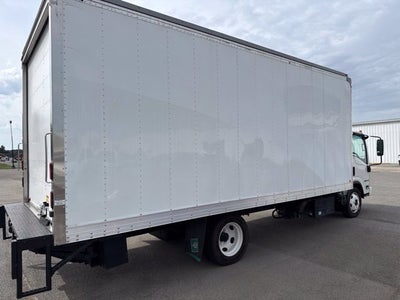 2022 Isuzu NRR Box truck