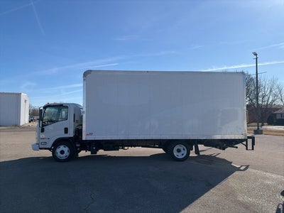 2022 Isuzu NRR Box truck