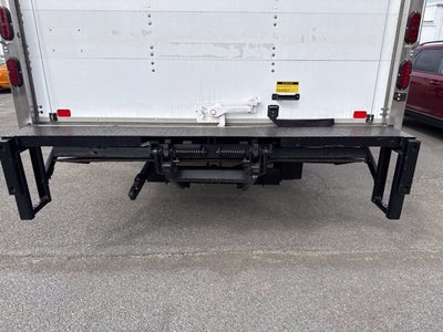2022 Isuzu NRR Box truck