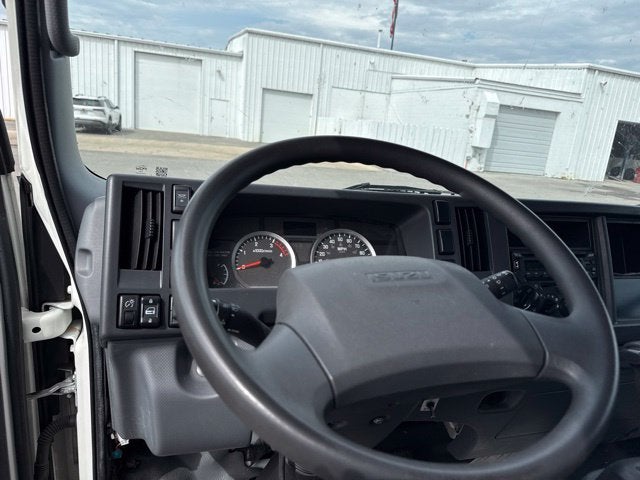 2022 Isuzu NRR Box truck