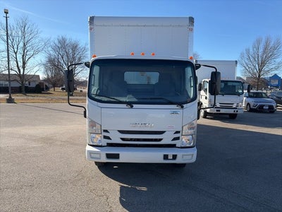 2022 Isuzu NRR Box truck