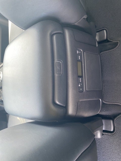 2024 Nissan Armada SV