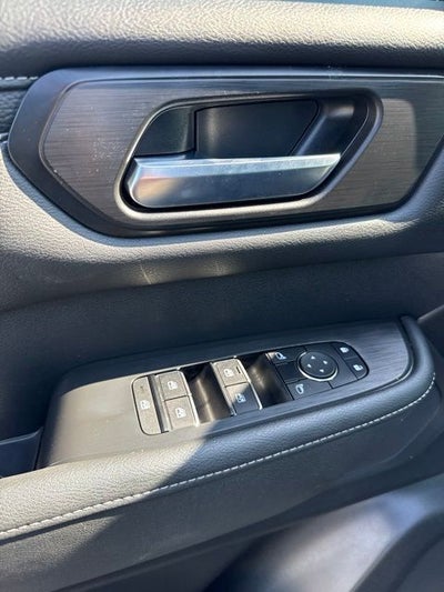 2025 Nissan Armada SV