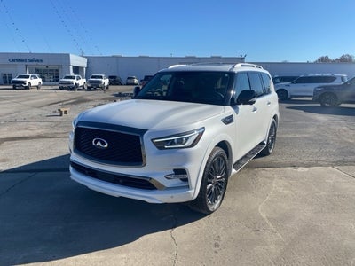 2023 INFINITI QX80 Premium Select