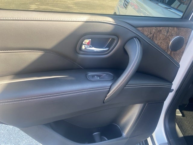 2024 INFINITI QX80 Premium Select