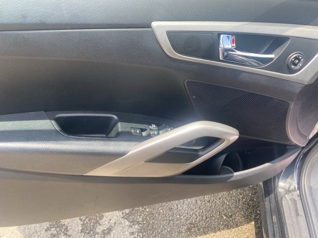 2015 Hyundai Veloster Base