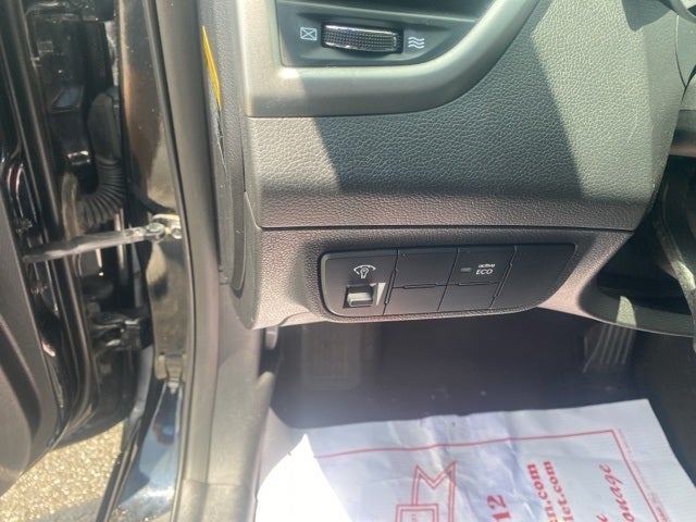 2015 Hyundai Veloster Base