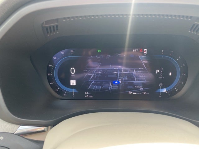 2023 Volvo XC60 B5 Plus Bright Theme